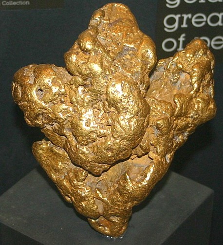 Mojave 156 ounce nugget